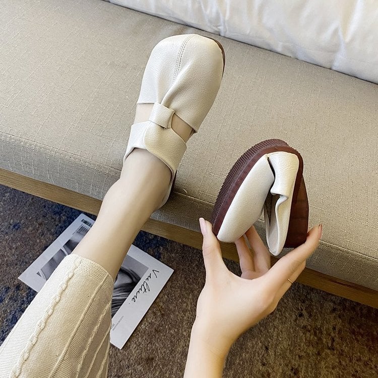 Aktion zum Muttertag🎊2025 Neujahr Heißer Verkauf👣Flache Pantoletten im Ausgeschnittenes Design