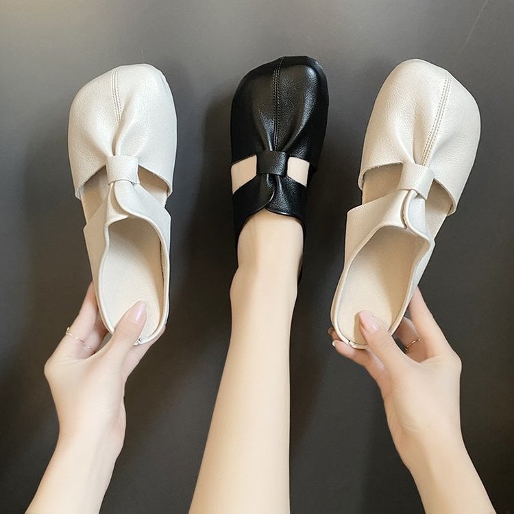 Aktion zum Muttertag🎊2025 Neujahr Heißer Verkauf👣Flache Pantoletten im Ausgeschnittenes Design