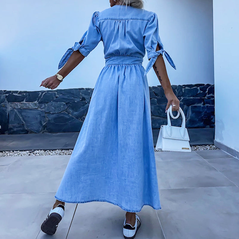 Denim-Kleid mit V-Ausschnitt und Knopfleiste für Damen