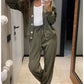 Zweiteiliges Set aus gestrickter Button-Down-Jacke und Hose für Damen